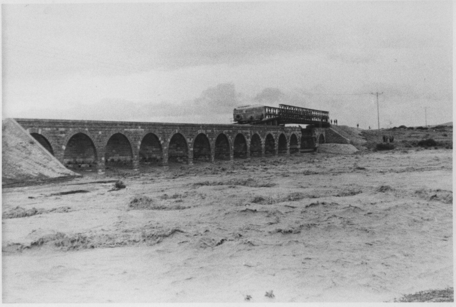 גשר הרכבת הטורקי על נחל באר שבע, 1963–1967